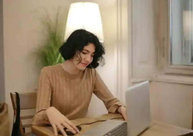  Finds Incriminating Text Messages