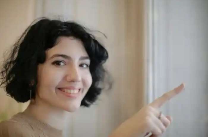 Wife Suspicious After Husband Has Lunch With Mother-In-Law Every Week